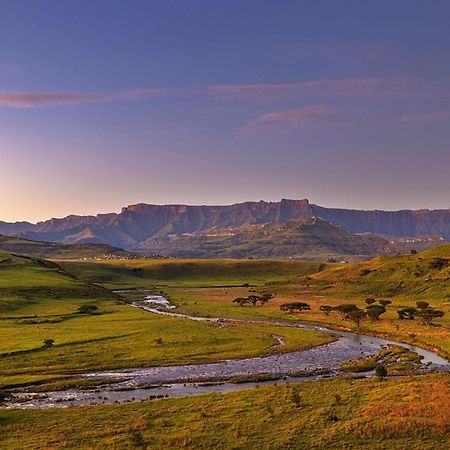 Hlalanathi Drakensberg Resort Бергвилль Экстерьер фото