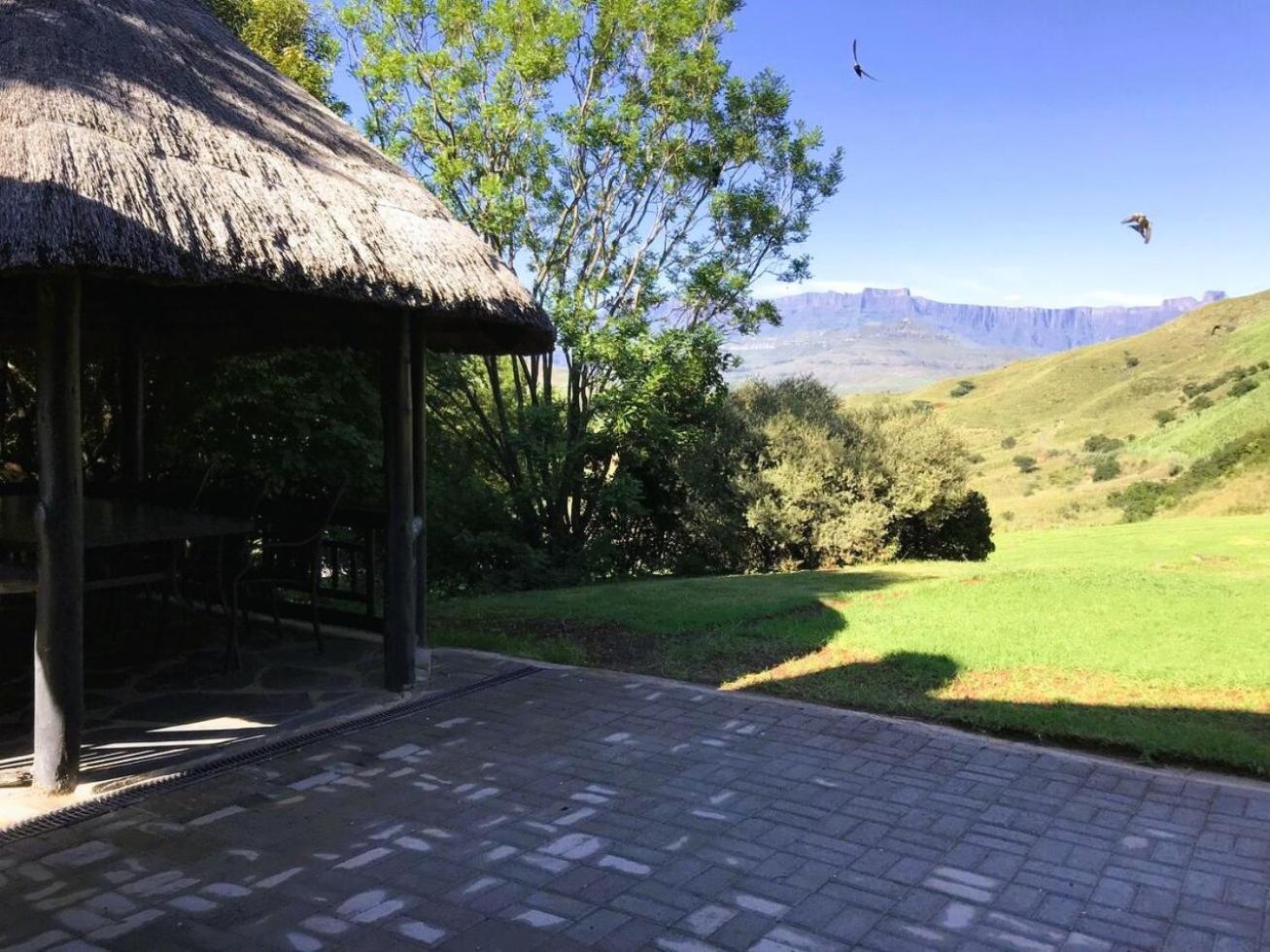 Hlalanathi Drakensberg Resort Бергвилль Экстерьер фото