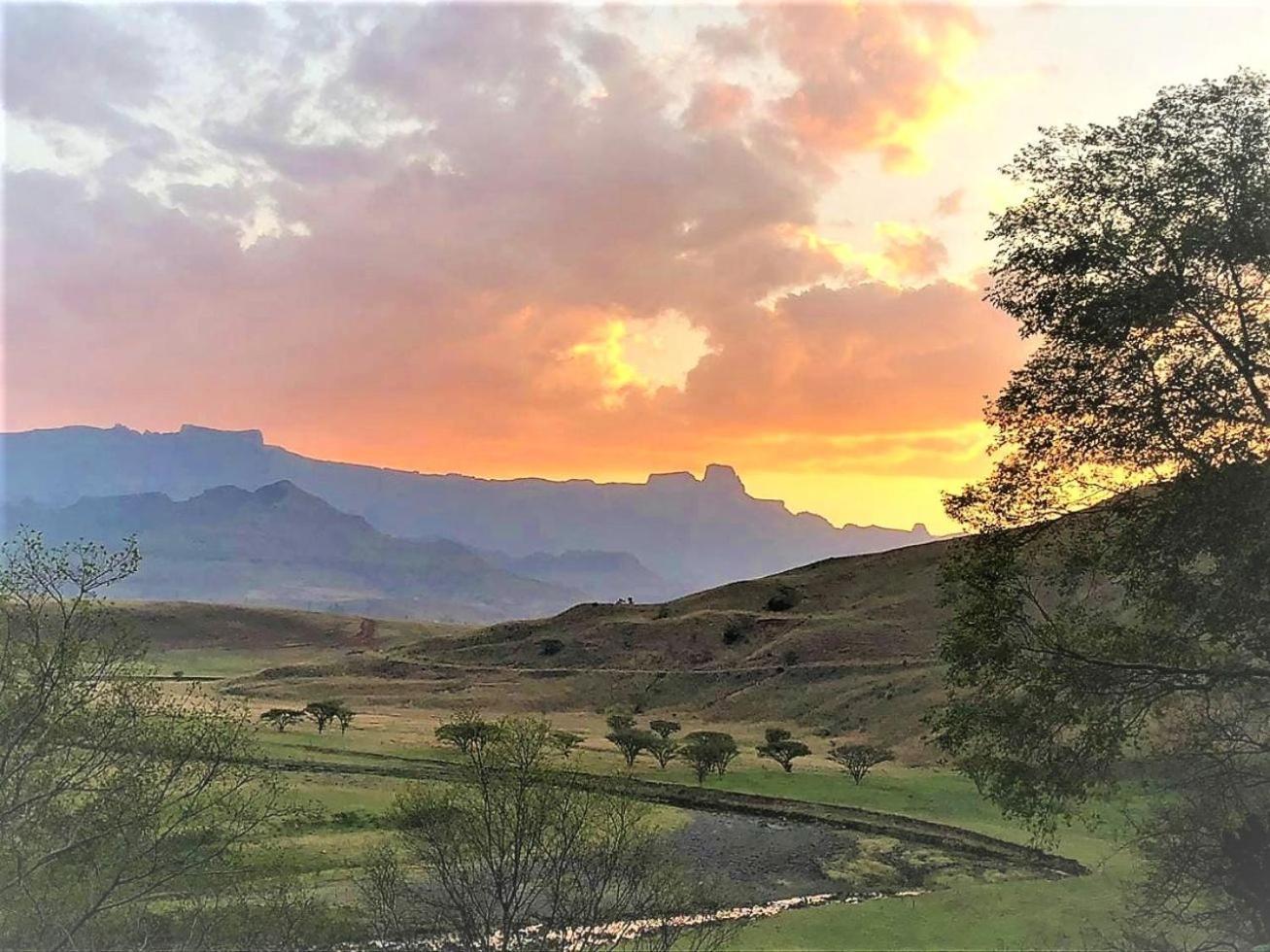 Hlalanathi Drakensberg Resort Бергвилль Экстерьер фото