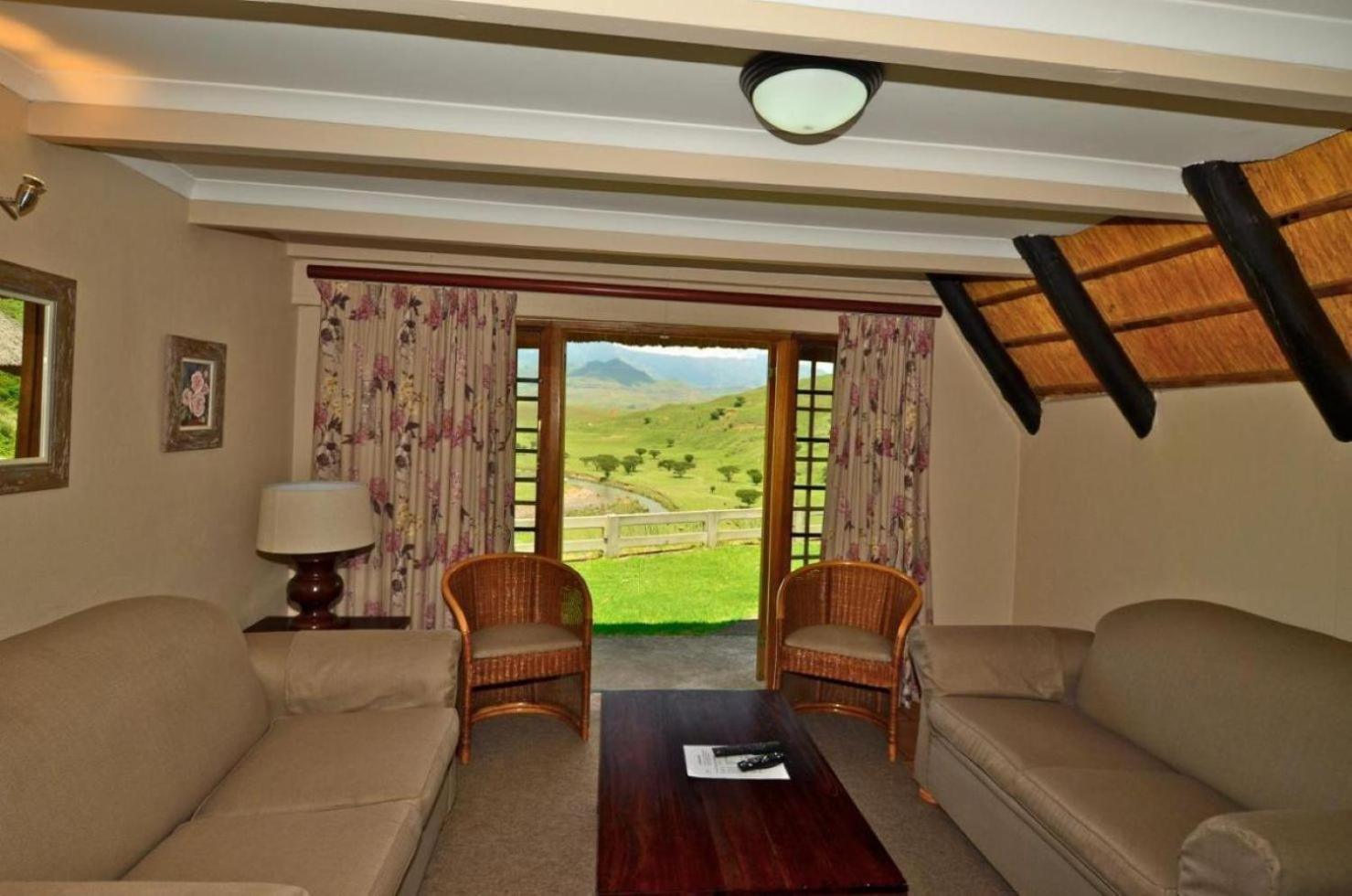 Hlalanathi Drakensberg Resort Бергвилль Экстерьер фото