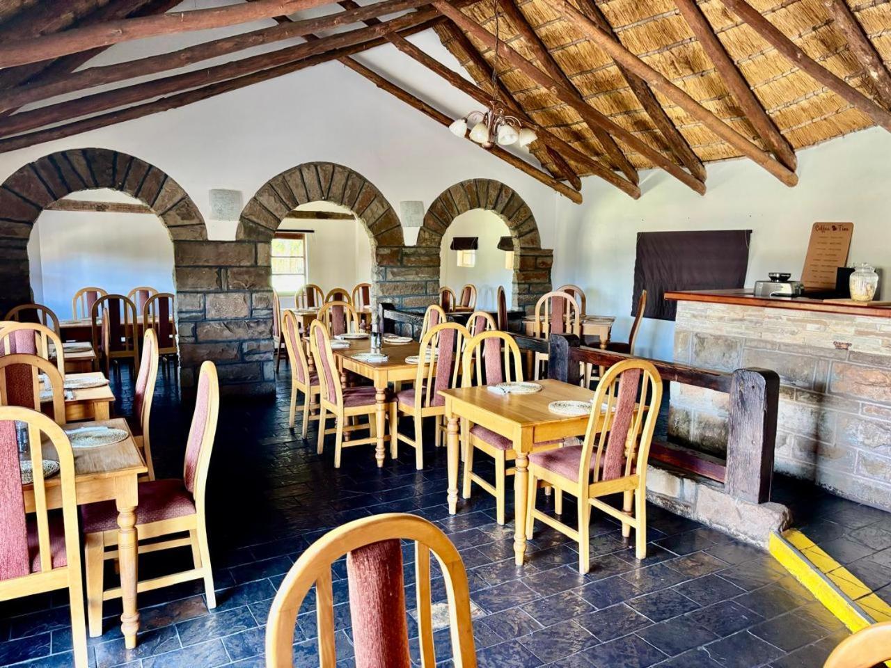 Hlalanathi Drakensberg Resort Бергвилль Экстерьер фото